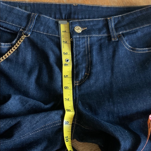 Gucci Navy Blue Denim Jeans with Gold Chain and Button Accent New With Tags - Picture 15 of 15